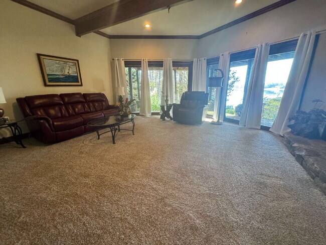 Foto del edificio - Furnished 1BR Apartment on Lake Lanier - Single Boat Slip Optional