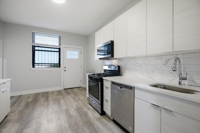 Foto del edificio - 6214 S Dorchester Ave
