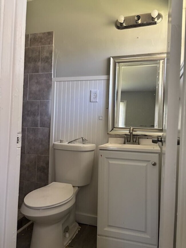 Foto del edificio - 2846 Marydale Dr