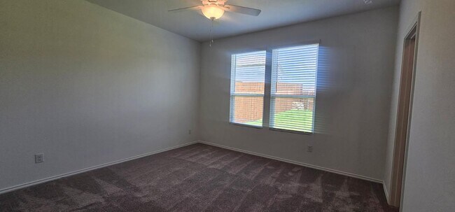 Foto del edificio - 2523 Carlow Ln