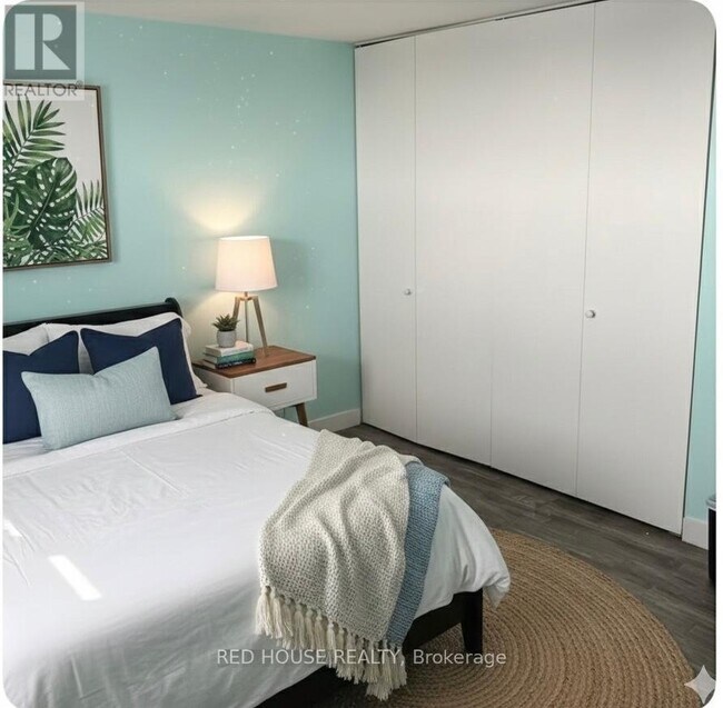 Photo du bâtiment - 3555 Derry Rd E