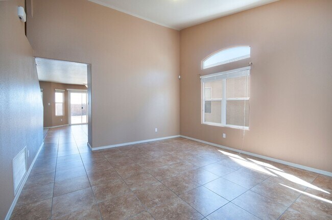 Building Photo - 10124 Calle Chulita NW