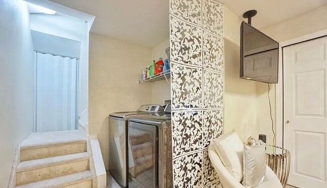 Foto del edificio - 49 Beresford Ave