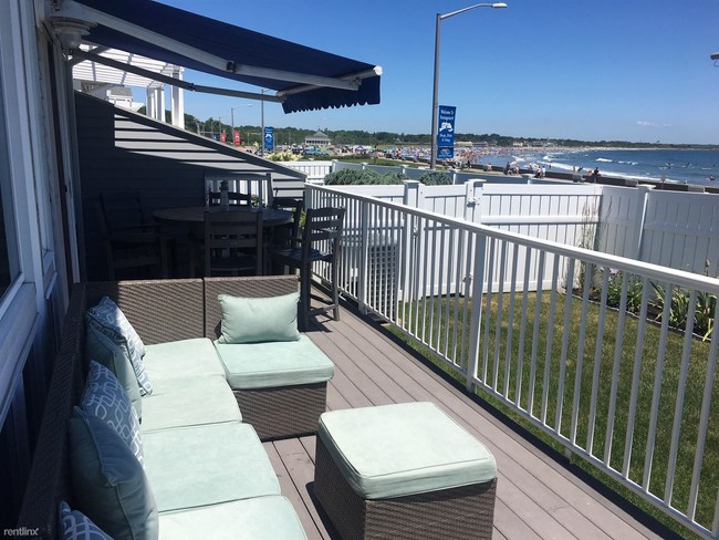 Building Photo - 2 br, 2 bath Condo - Oceanside Condominium...