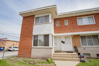 Building Photo - 4852 Carol St