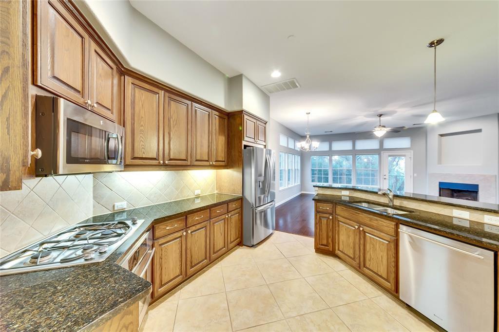 Primary Photo - 10300 Morado Cove