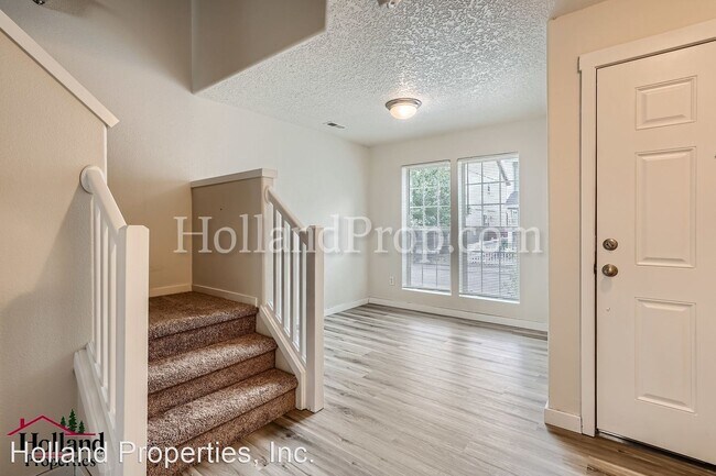 Building Photo - 4 br, 2.5 bath House - 868 N 20th Way