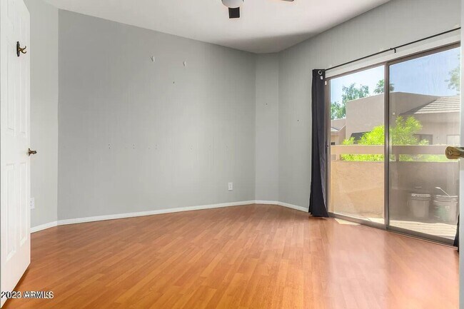 Foto del edificio - 1287 N Alma School Rd