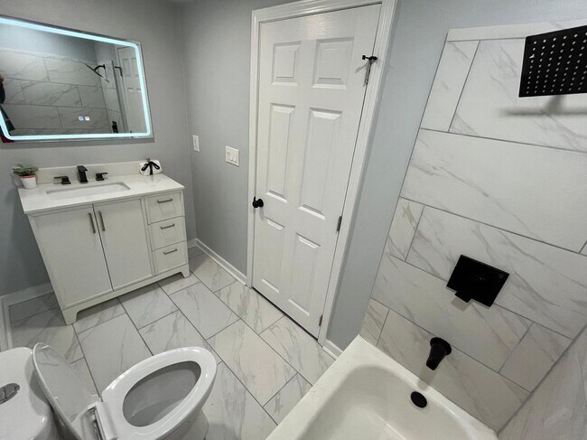 Foto del edificio - 2040 Penelope St NW