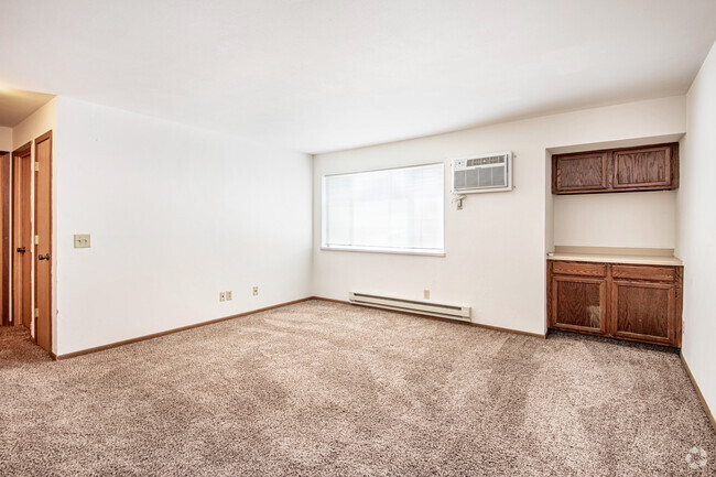 2BR, 1BA - 852SF - Ridgeview Heights Apartments