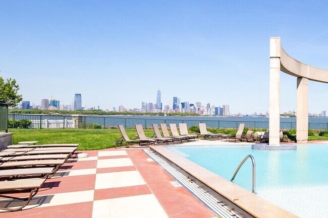 Foto del edificio - 205 Shearwater Ct W