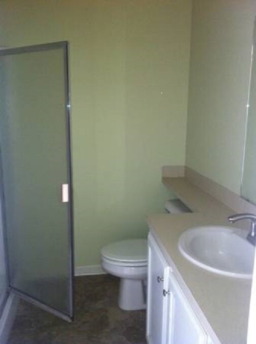 Bathroom 2 - 337 E Sale Rd