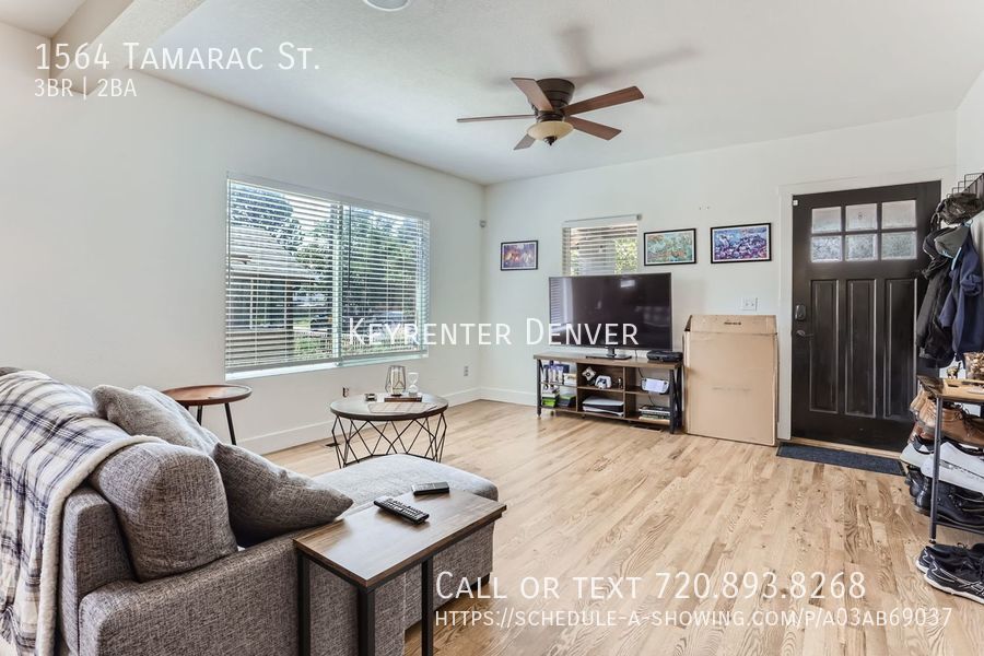 Primary Photo - Modern 3-Bedroom Oasis with Solar Savings,...
