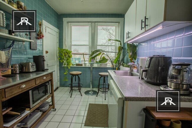 Building Photo - 2 bedroom in Brighton MA 02135