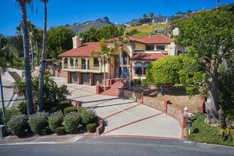 Building Photo - 32425 Aqua Vista Dr