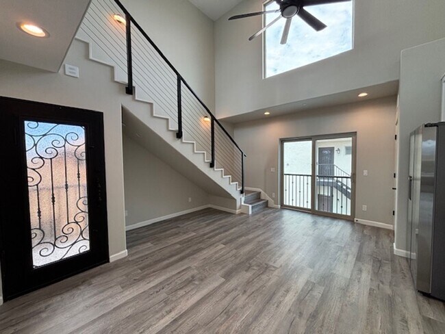 Foto del edificio - 1 Bedroom - 1.5 Bath Condo on the Riverwalk