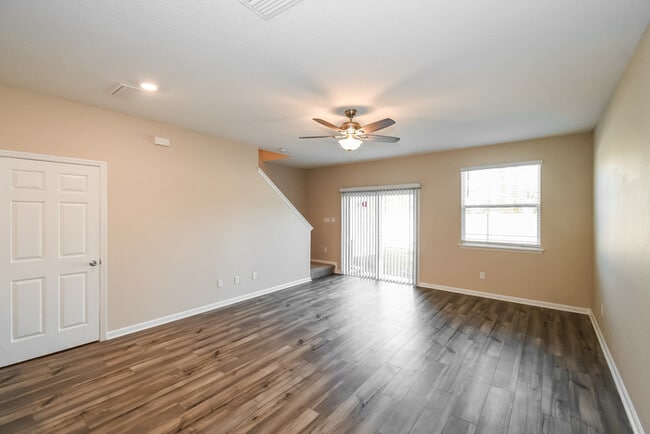 Building Photo - 77 Great Star Ct