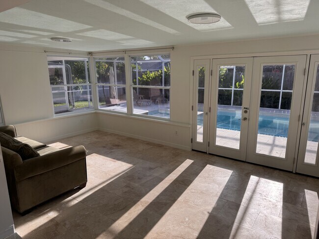 Foto del edificio - 6815 Anchor Way