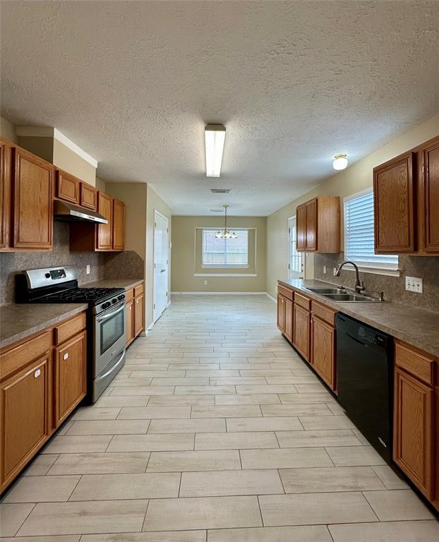 Foto del edificio - 16402 Tudor Point Ct