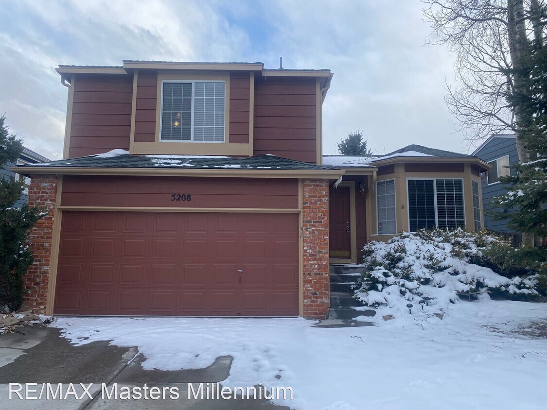 3 br, 3 bath House 5208 Galena Ave House for Rent in Castle Rock