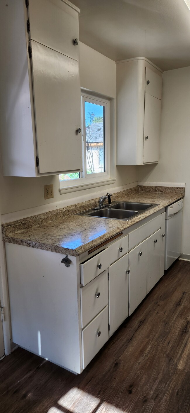 Building Photo - 7056 Madera Dr