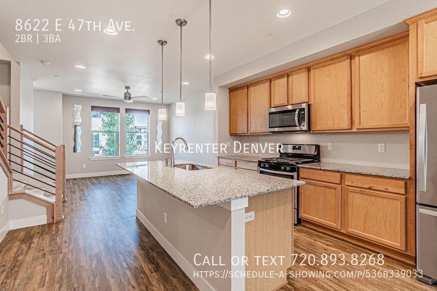 Primary Photo - Incredible New 2 Bed 3 Bath Townhome in th...