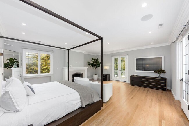 Foto del edificio - 85 Fagan Dr