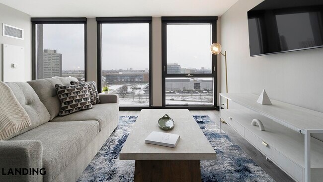 Foto del edificio - 1922 W Ogden Ave