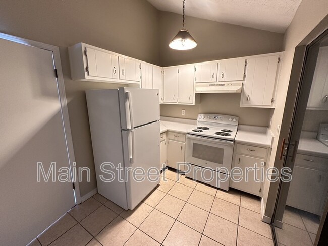 Foto del edificio - 8386 Carl Dean St