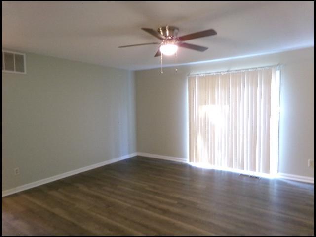 Building Photo - 1807 Sanford Dr