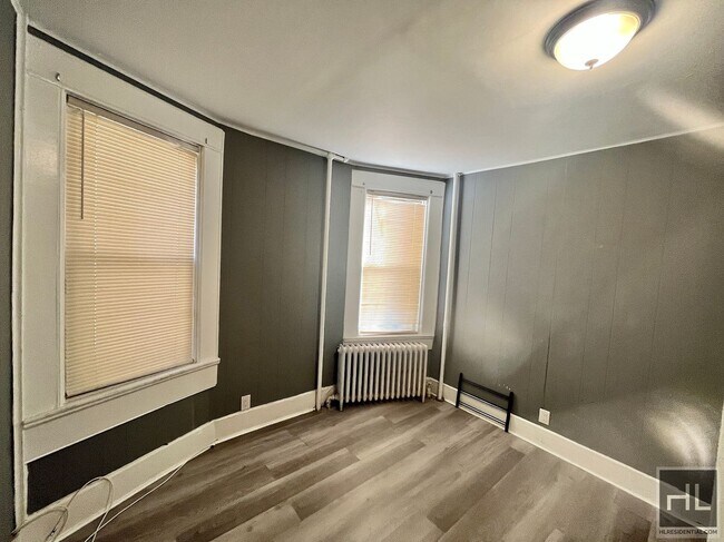 Building Photo - Beech St Yonkers