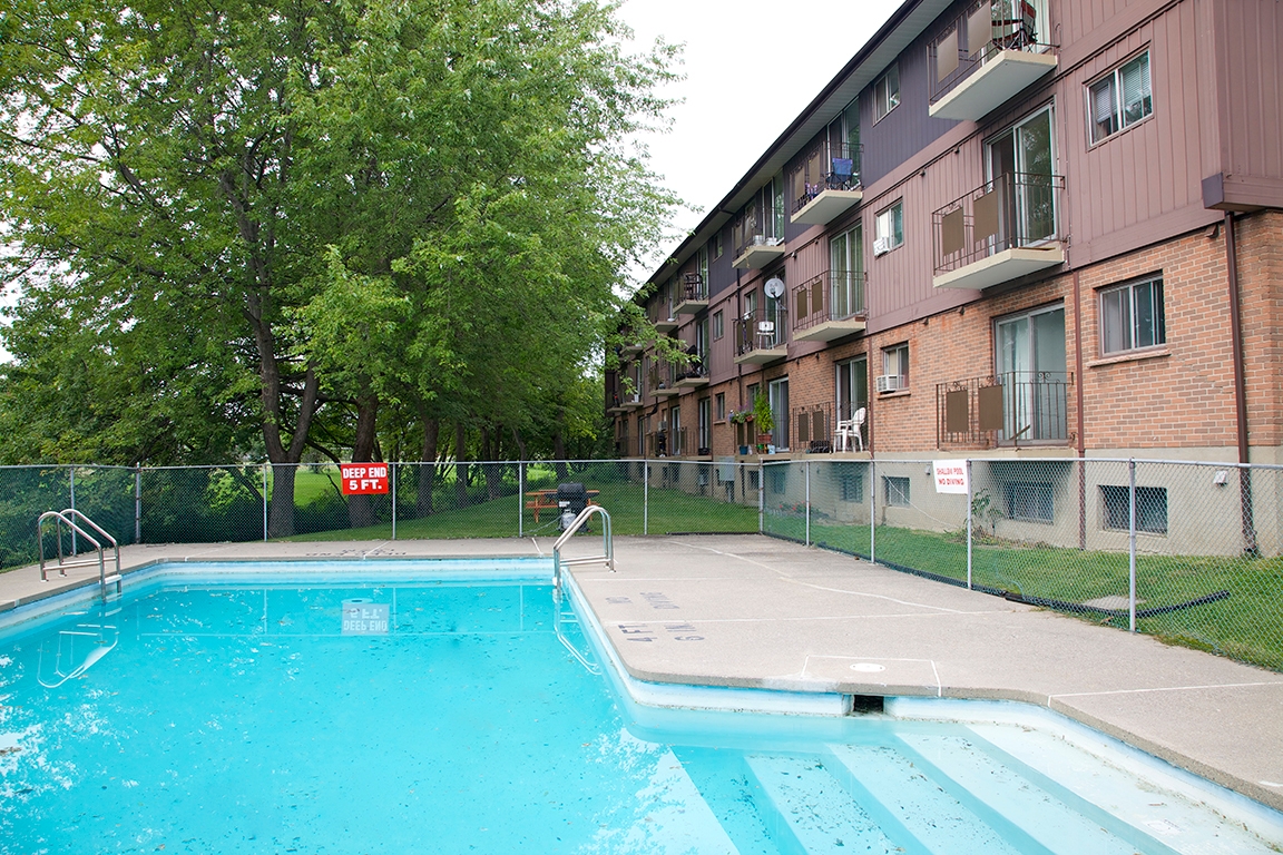 Primary Photo - Castell Road Apartments