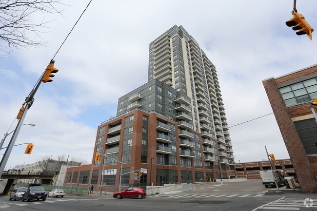 Building Photo - 1400 Dupont St