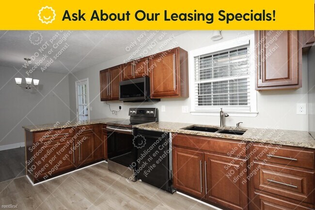 Foto del edificio - 3 br, 2 bath House - 10 King Dr