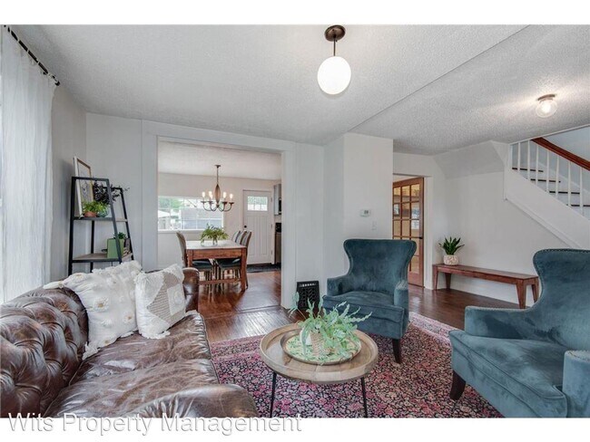 Building Photo - 3 br, 1.5 bath House - 4120 28th Ave S