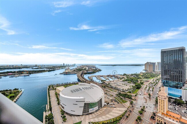 Foto del edificio - 888 Biscayne Blvd