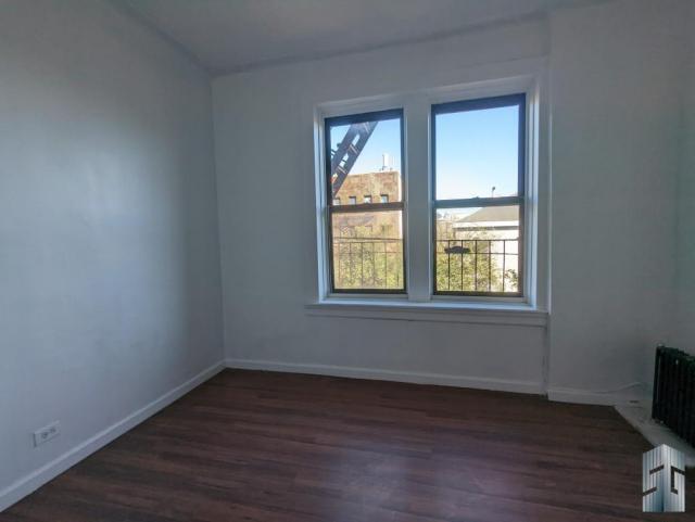 Building Photo - 1 bedroom in BROOKLYN NY 11226