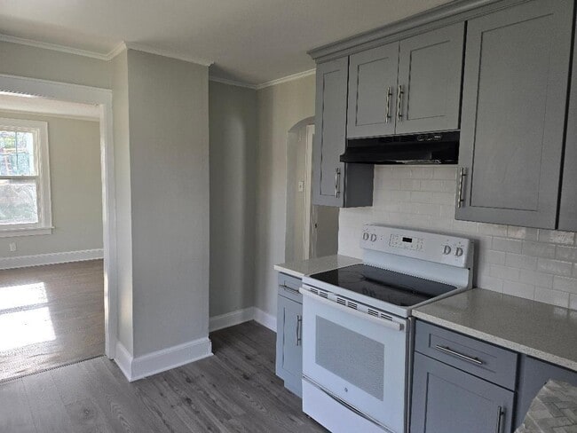 Foto del edificio - 22 Holly St