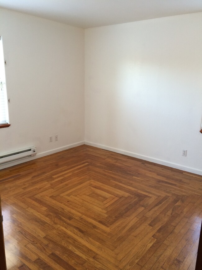 All wood floors - 927 Mad River Rd