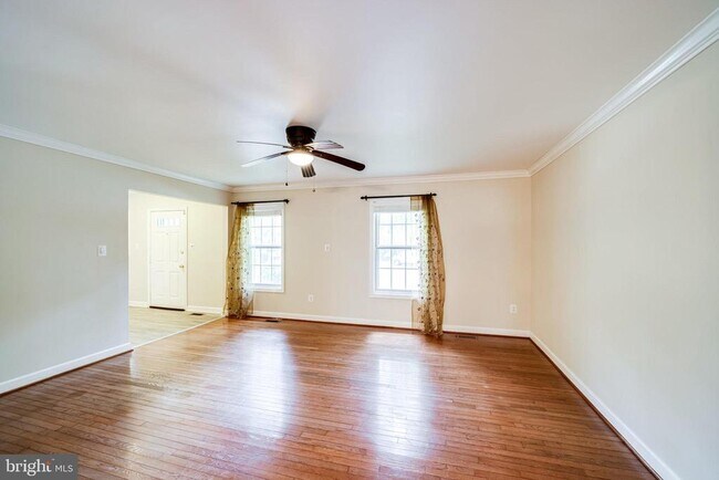 Building Photo - 6110 Franconia Station Ln
