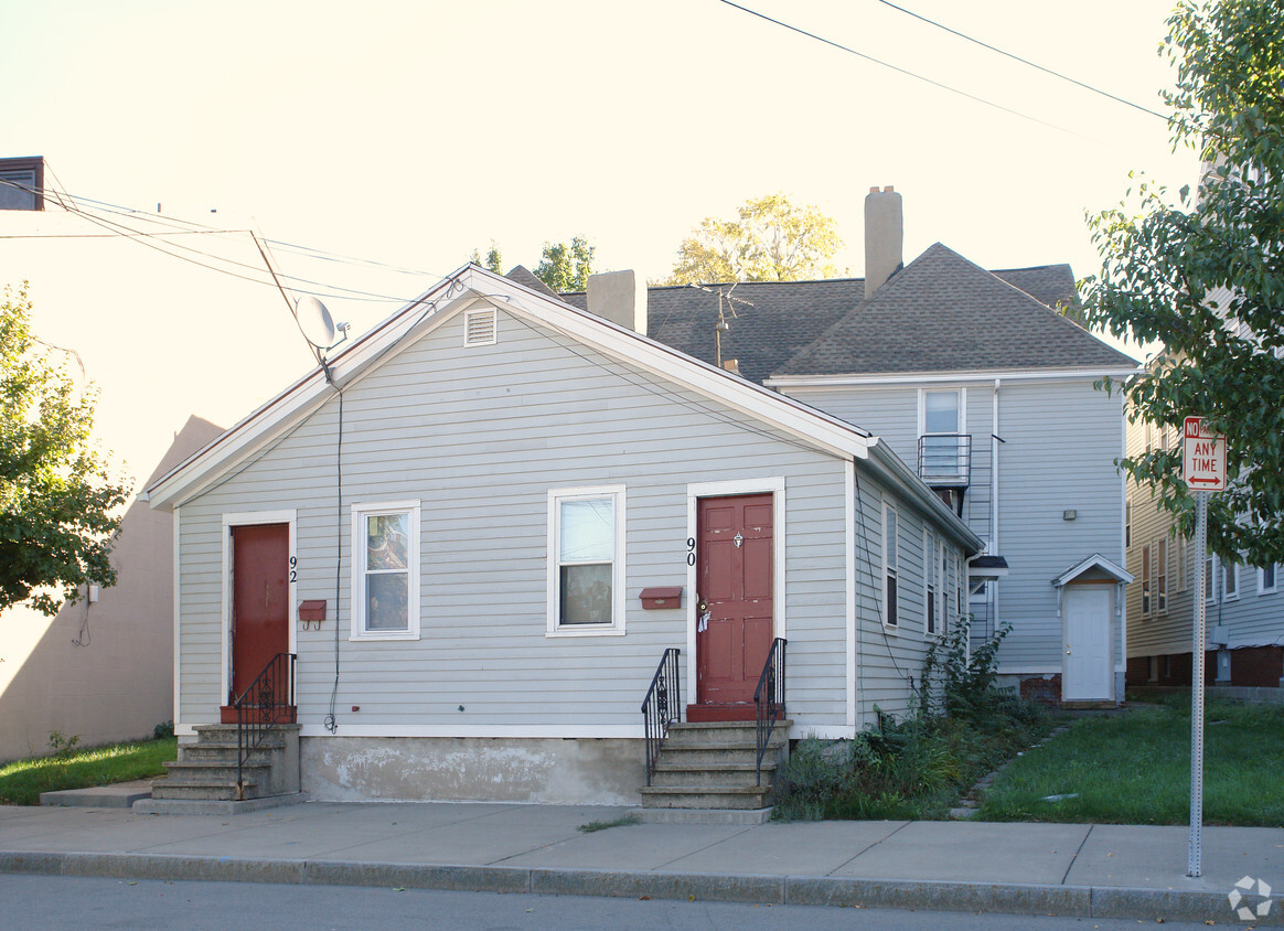 Foto del edificio - 165-169 Gibbs St