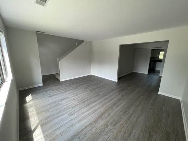 Foto del edificio - 159 Harvest Dr