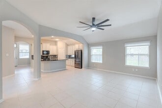 Building Photo - 12 Florentino Vine Pl