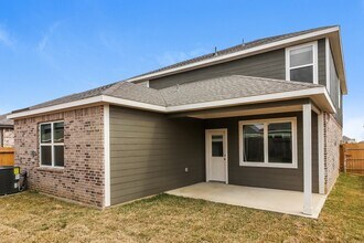 Building Photo - 7610 Thrips Ln