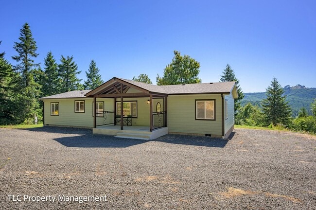 Building Photo - 3bd/2bath Home with a view!!