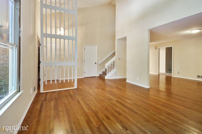 Foto del edificio - 4 br, 2 bath House - 110 Lakeview Ridge