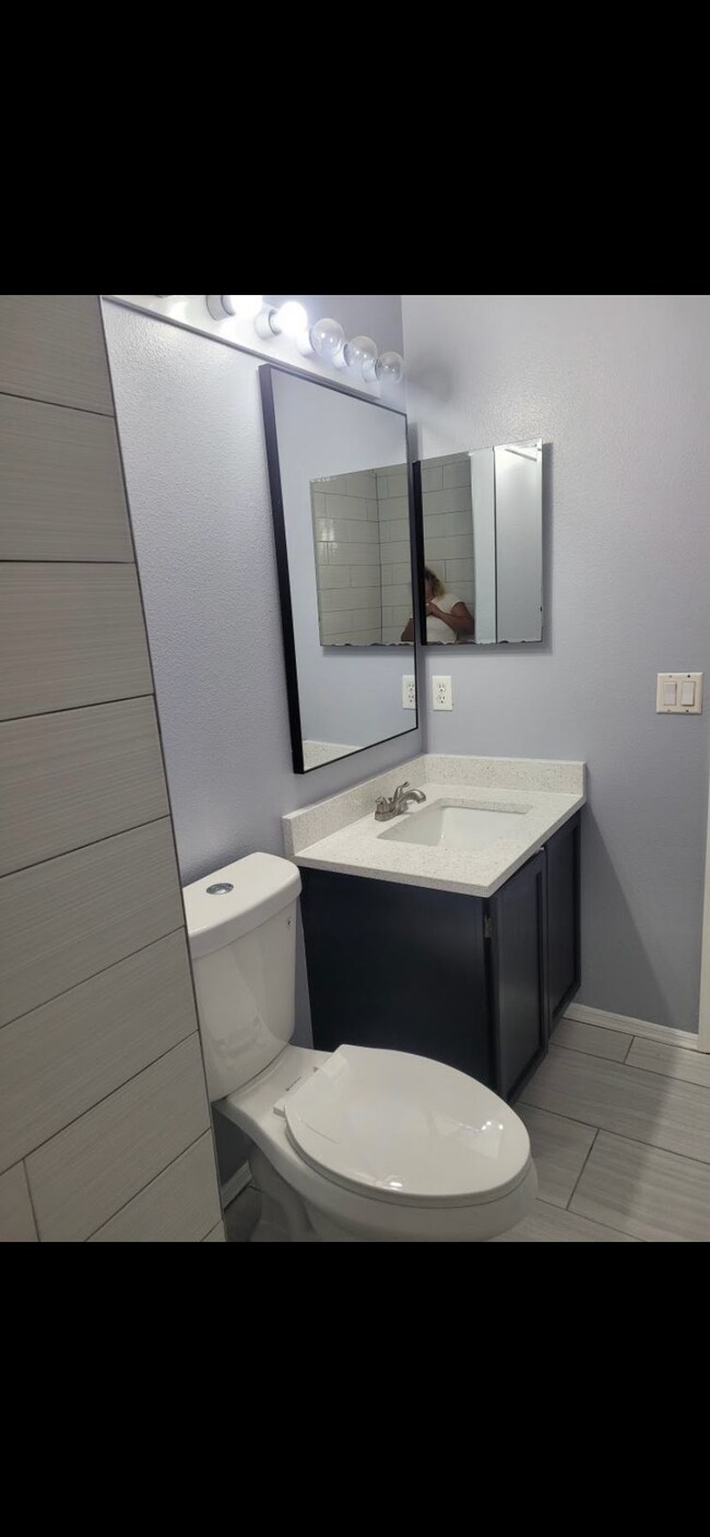Foto del edificio - 13829 Timberland Dr