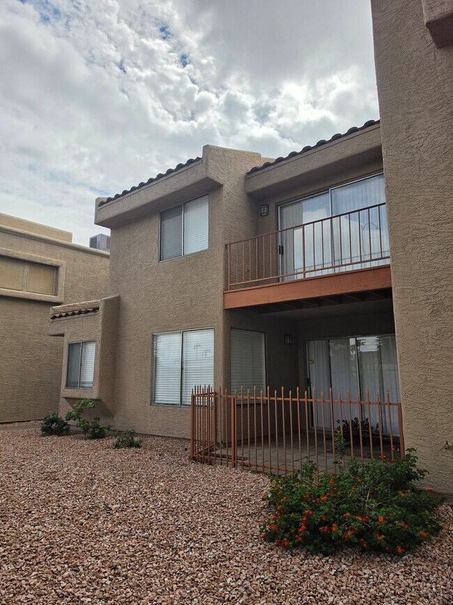 Foto del edificio - 2834 S Ext Rd