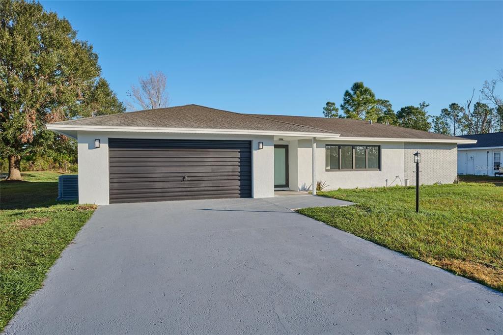 Foto principal - 2310 Laguna Dr