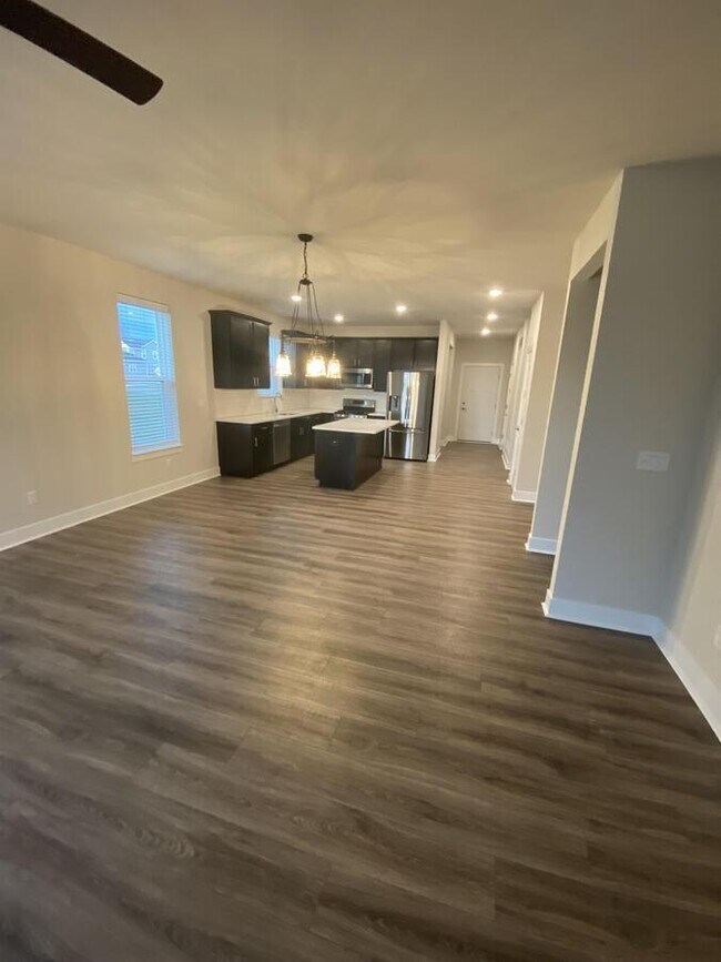 Foto del edificio - 265 Farmstead Dr E
